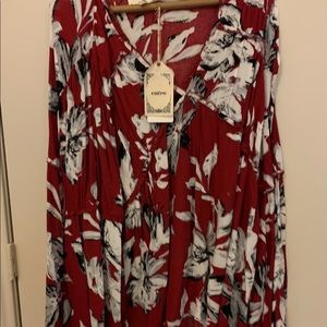 Entro Flowy Blouse NWT
